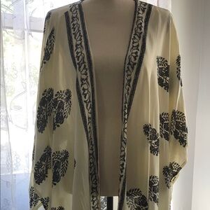 🎄 Swim kimono SZ L long  black/cream NWOT